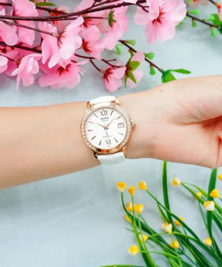 Женские часы Orient FER2E002W0