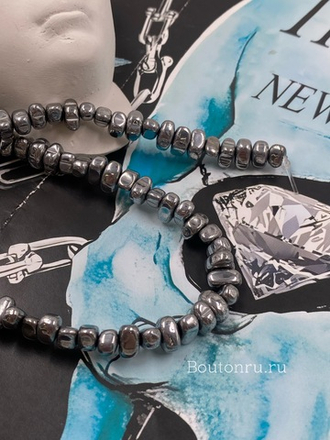 Бусины гематит, гальваника на нити платина (графит)