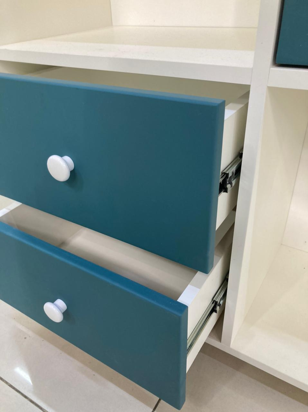 Стеллаж Кубик В2 МДФ белый/аквамарин