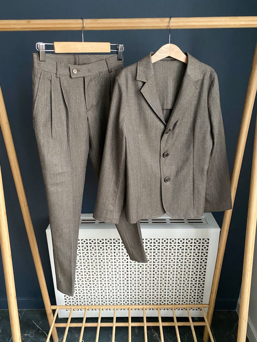 Новый костюм тройка, 128