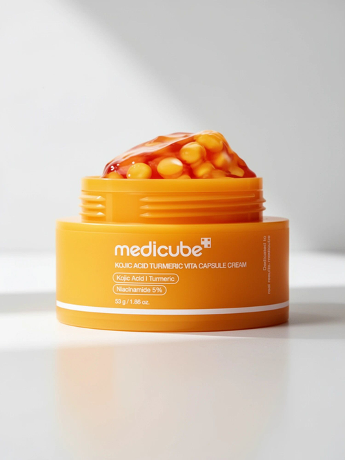 MediCube Осветляющий капсульный крем для сияния кожи с койевой кислотой и куркумой Kojic Acid Turmeric Vita Capsule Cream