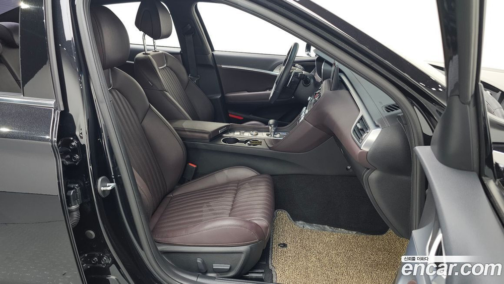 Genesis The New G70 Бензин 2.0T 2WD (05.2021)