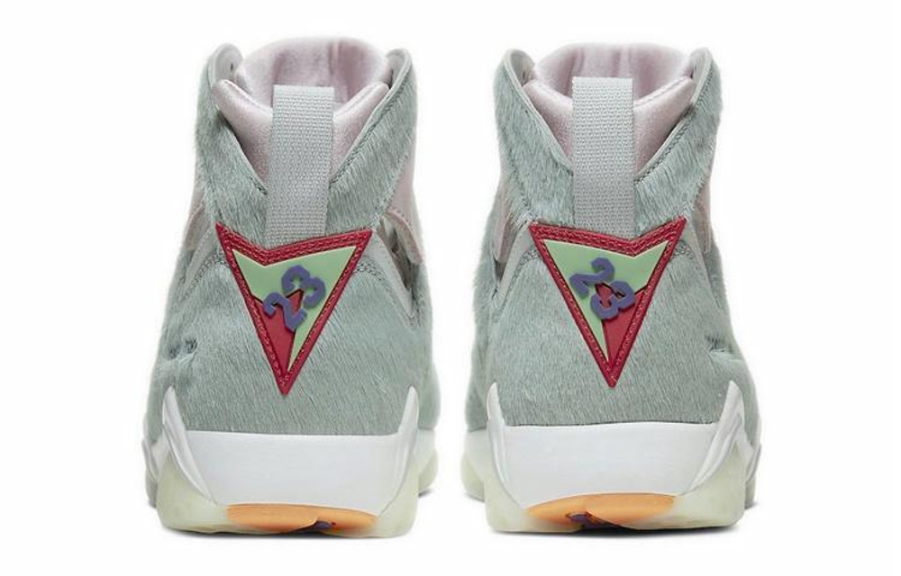 Кроссовки Jordan Air Jordan 7 Retro Se Neutral Grey