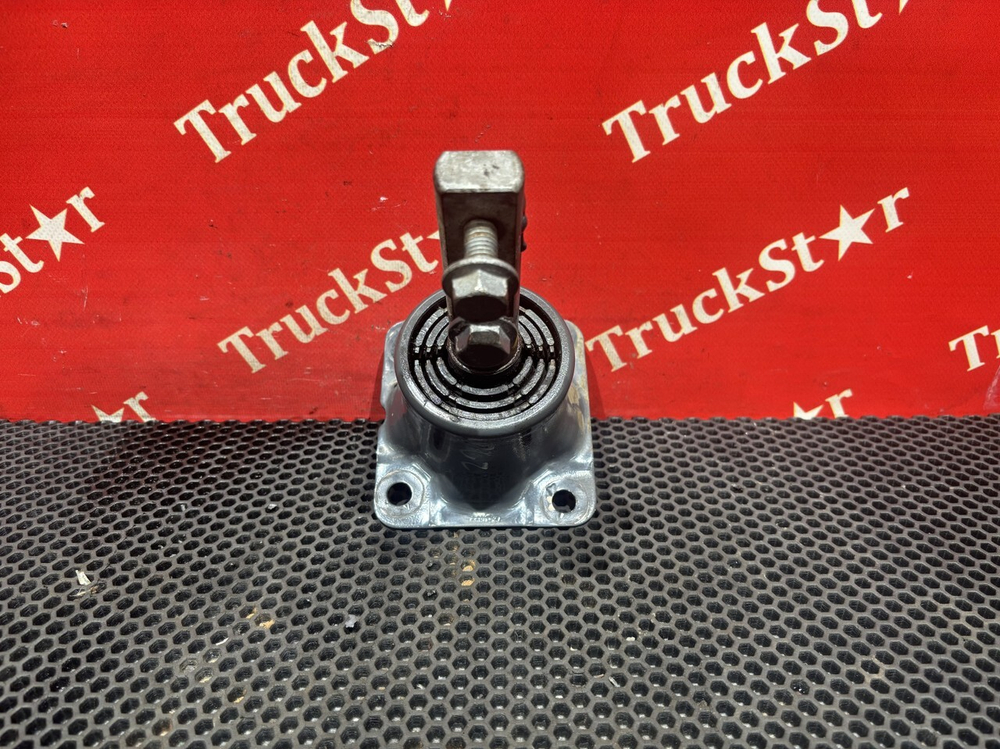 Кронштейн ящика АКБ 2023г.