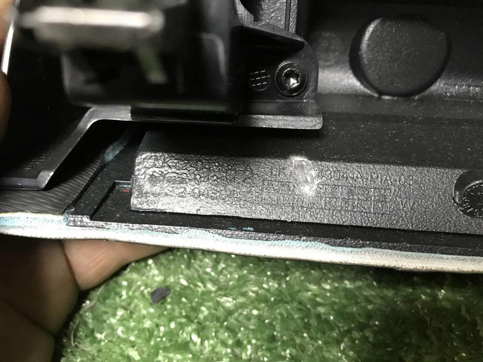 Накладка салона левая LR Discovery Sport (19-нв)