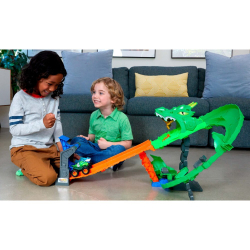 Hot Wheels - Автотрек Monster Trucks DRAGON RACE + 2 машинки JFR06