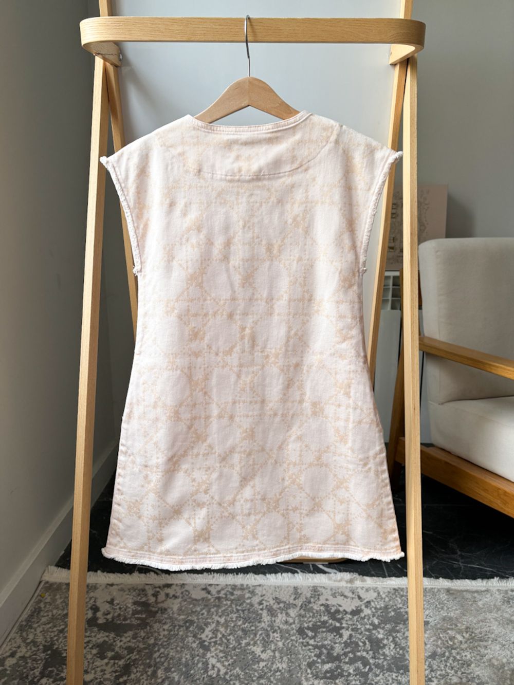 Джинсовое платье Dior, 128