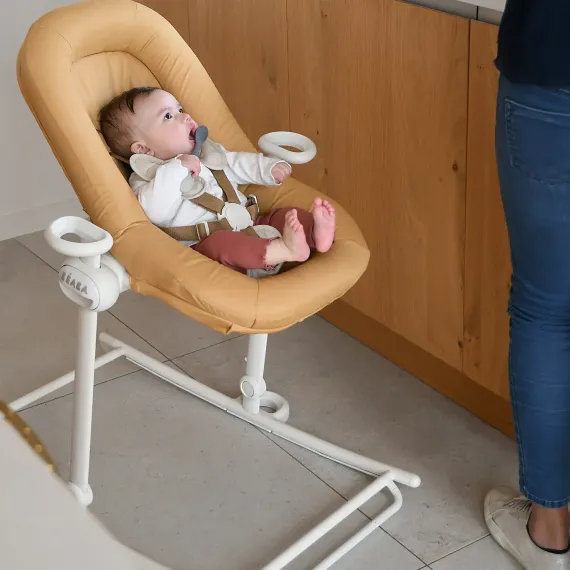 Шезлонг детский Beaba Up&amp;Down Baby Bouncer Plus Ochre