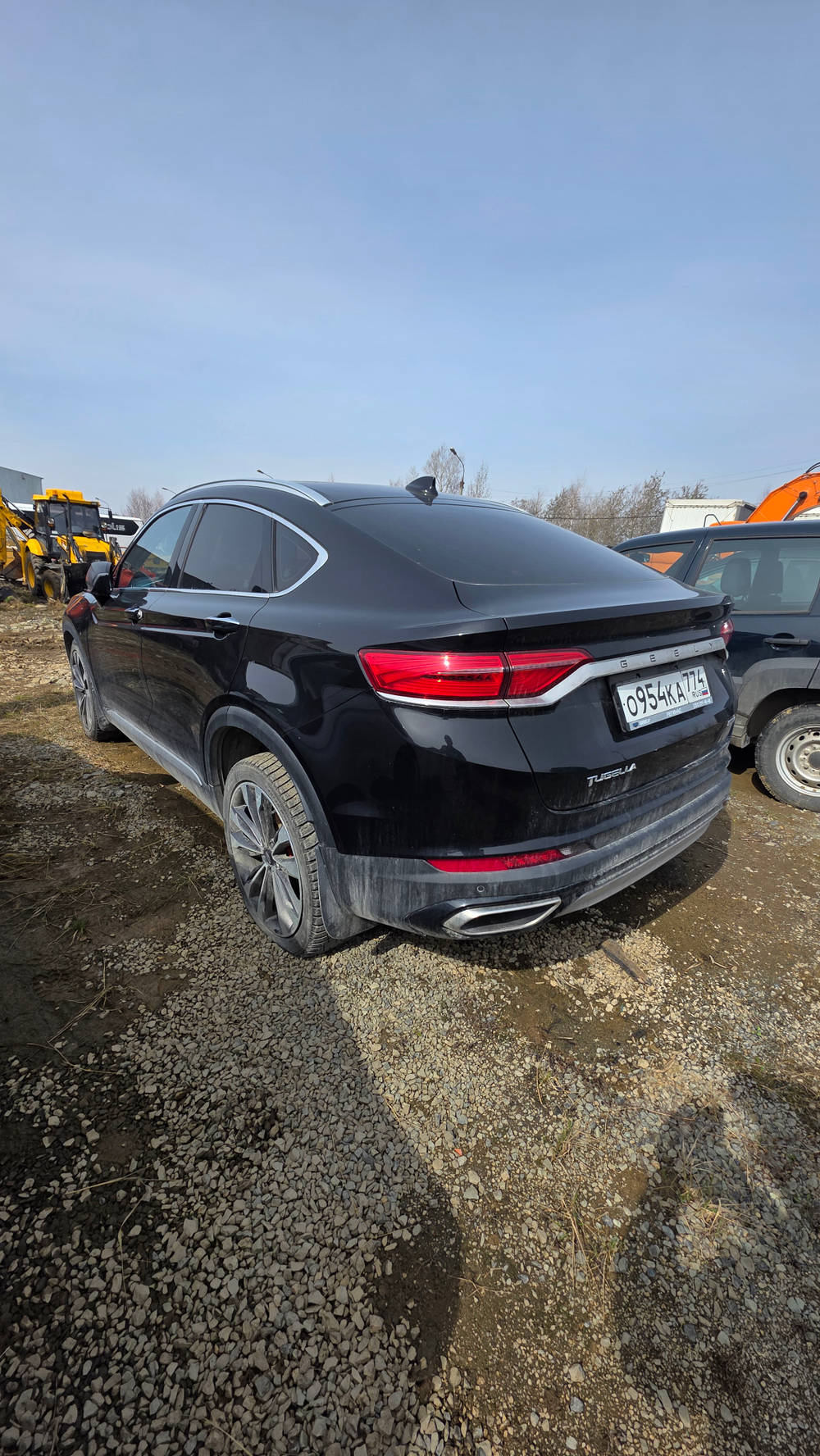 Geely Tugella Flagship 2.0T (238 hp) 8AT 4WD