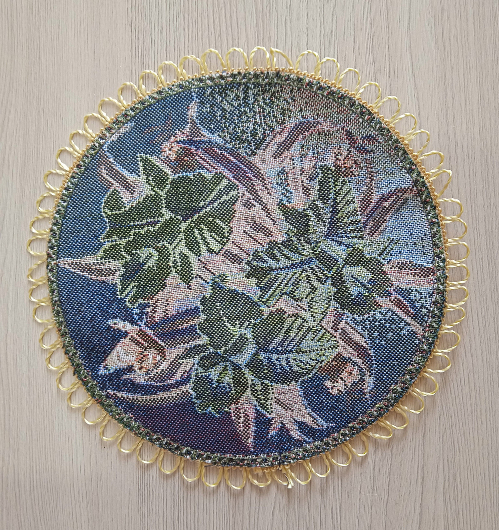 Набор декоративных гобеленовых салфеток "Орхидея" (1 шт 40х60 см +6 шт d 20см.)