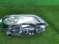 Битая Фара правая Peugeot Traveller (2016-н.в.) галоген