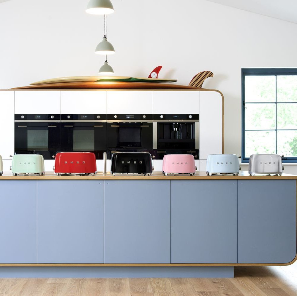 Тостер Smeg Стиль 50-х годов для 2 тостов голубой Италия цвета