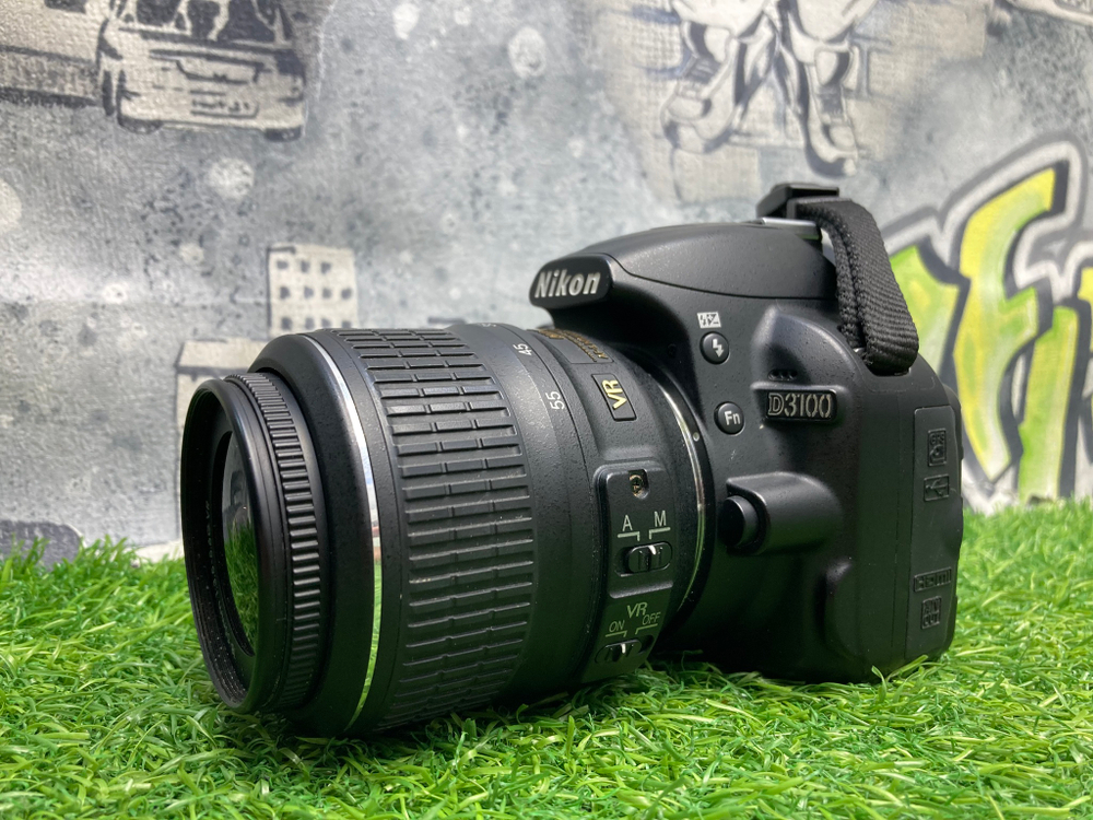 Nikon D3100 kit 18-55mm 3.5-5.6G VR 5000 кадров