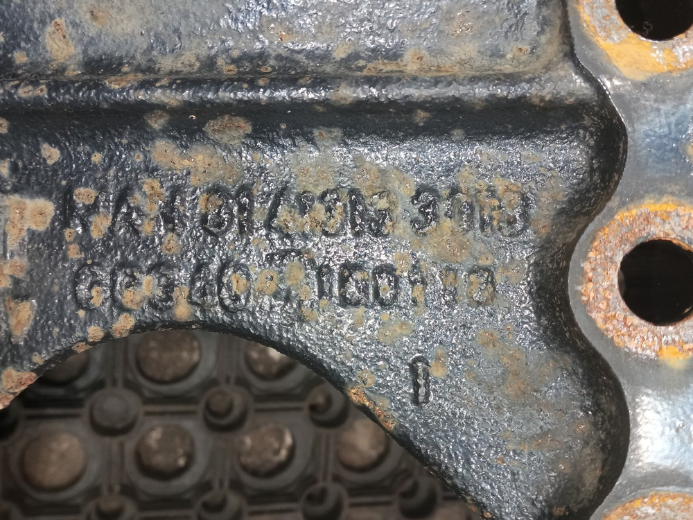 Кронштейн рессоры передней правый 2018г.