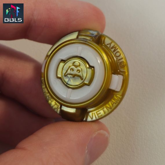 Волчок Baldur Bumper Bite B00 от Takara Tomy