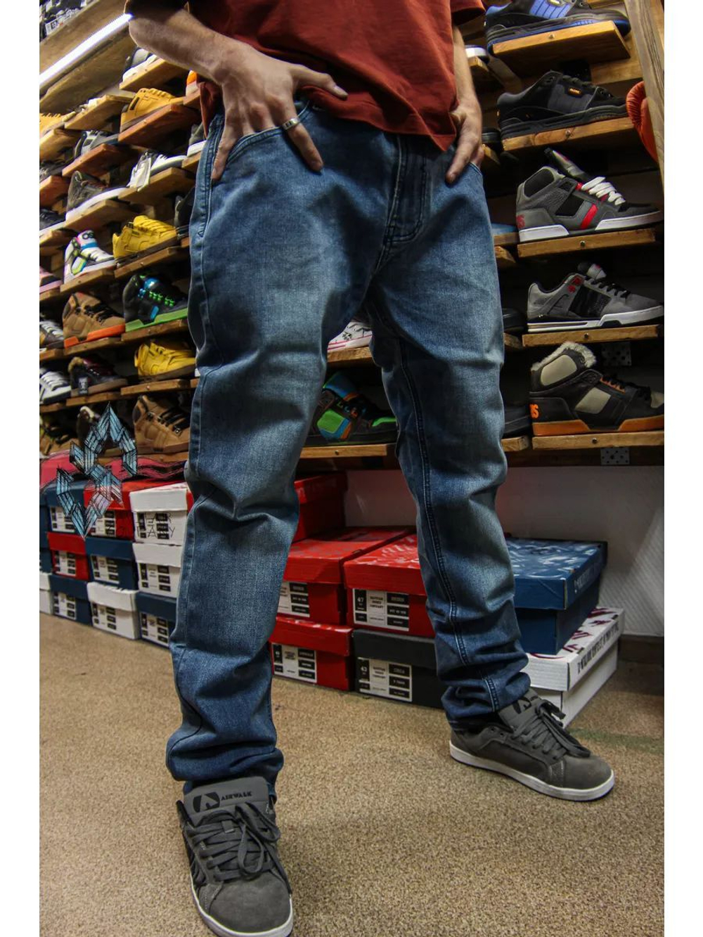 Джинсы прямые трубы от Savitar Shoes Company