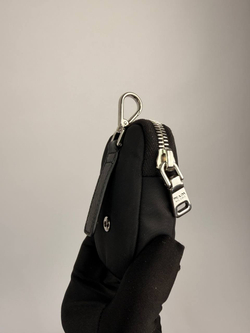 Сумка Prada Re-Edition