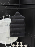 Безрукавка Moncler