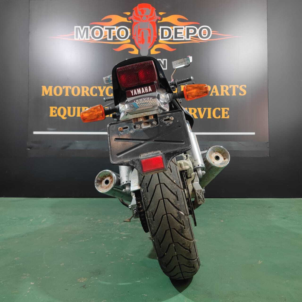 Yamaha FZX750 , 2000