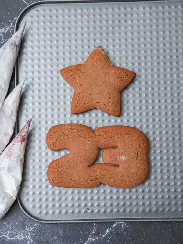 Набор для росписи на 23 февраля: цифра, танк, звезда, флаг