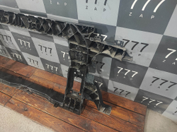 Панель передняя (телевизор) Hyundai Palisade (LX2) 64101S8000