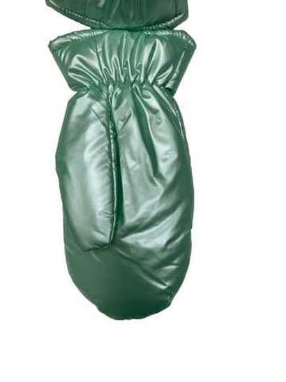 Варежки. Женские. Материал верха: Балоневые. Подклад: Плюш-мех. Толстые. Внутри с мехом. 12 шт в упаковке, разные цвета.