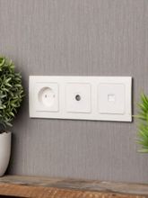 Рамка 3-местная белая EKF Стокгольм EZM-G-302-20 x 15 шт