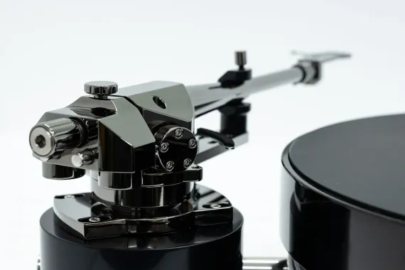 Transrotor Strato Nero TMD, TRA9 Chrome, Konstant FMD, JR Figaro