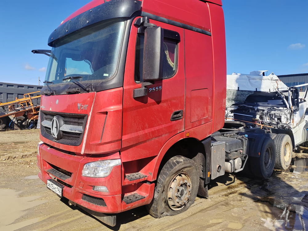 BEIBEN ND* 6x4 Седельный тягач ND4250BD5J7Z25 (Дизельный, 12,5 л, 551 л.с., МТ)