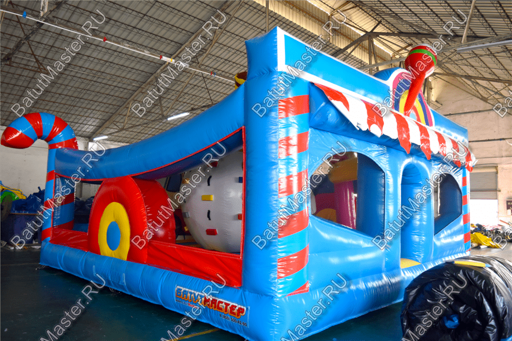 Коммерческий надувной батут "Мороженое" 6*6*3.5 м