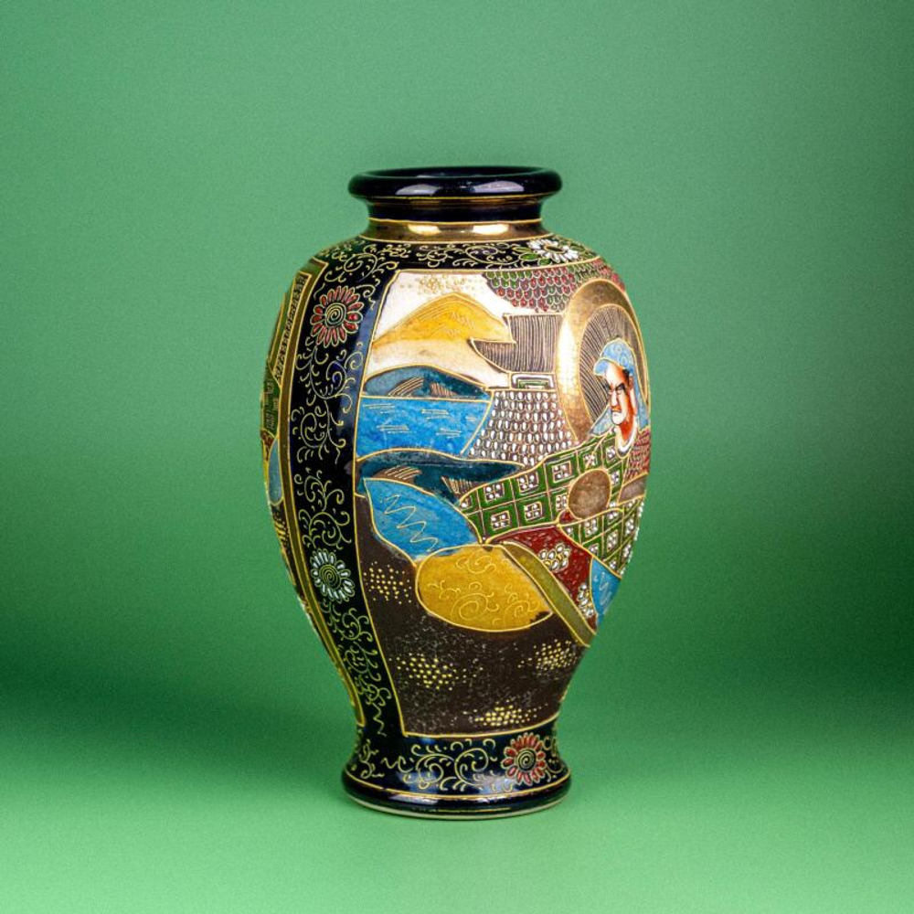 Парные вазы в стиле Сацума