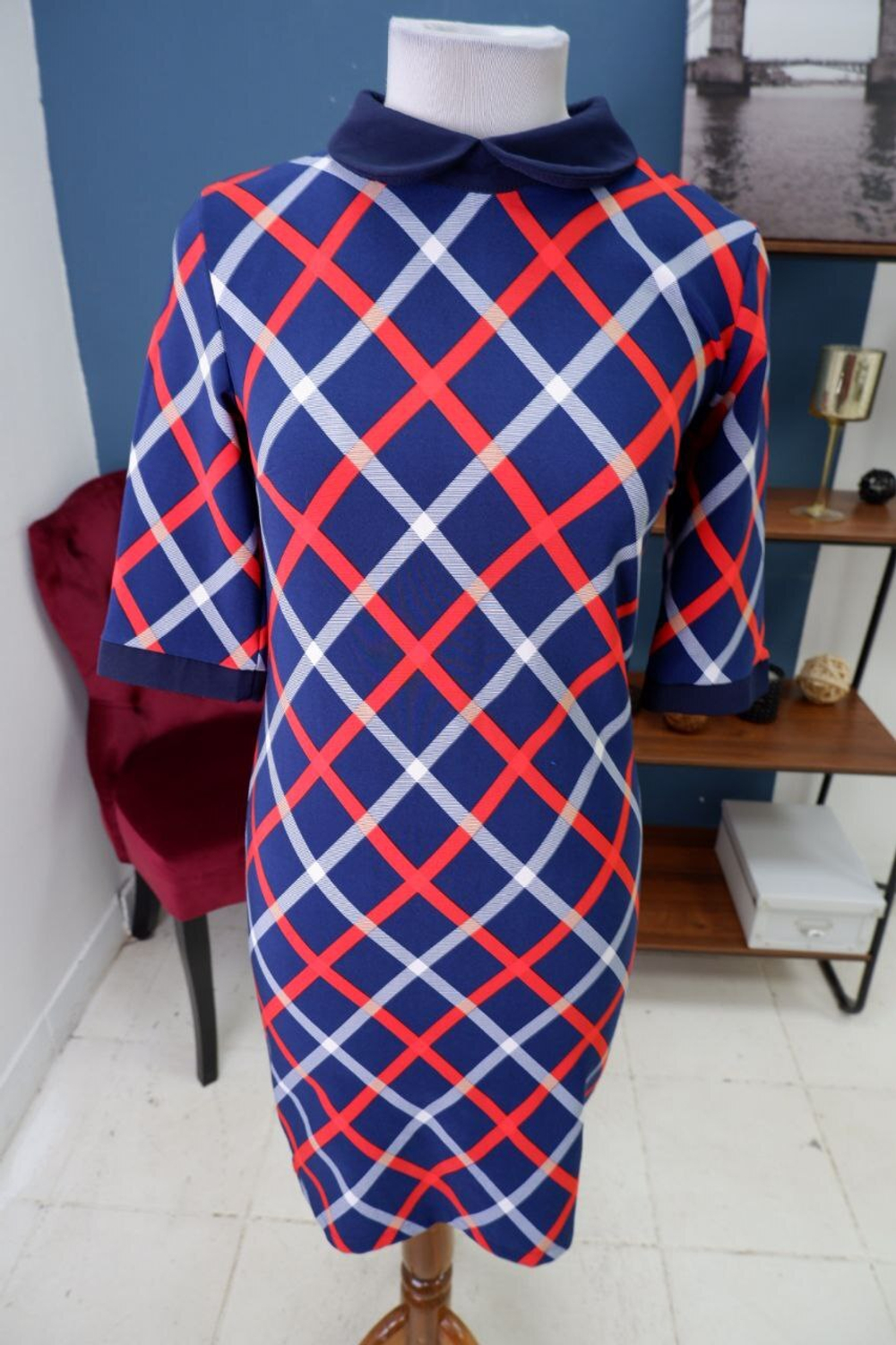 Платье Eris интересное 44 размер