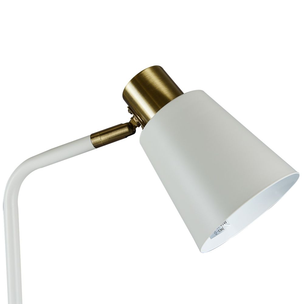 UML-T700 E27 WHITE Торшер напольный под лампу Е27. 40W. с регулировкой наклона. Механический выключатель. Белый. ТМ Uniel