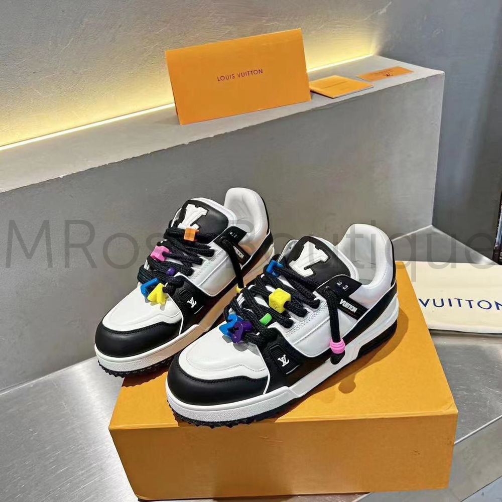 Кожаные черно-белые кроссовки LV Trainer