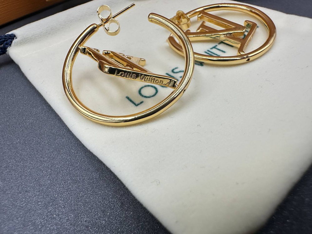 Серьги Louis Vuitton