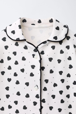 ZARA ПИЖАМА С ПРИНТОМ «СЕРДЦА», ЧЕРНЫЙ/ЭКРЮ