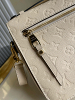 Louis Vuitton Metis