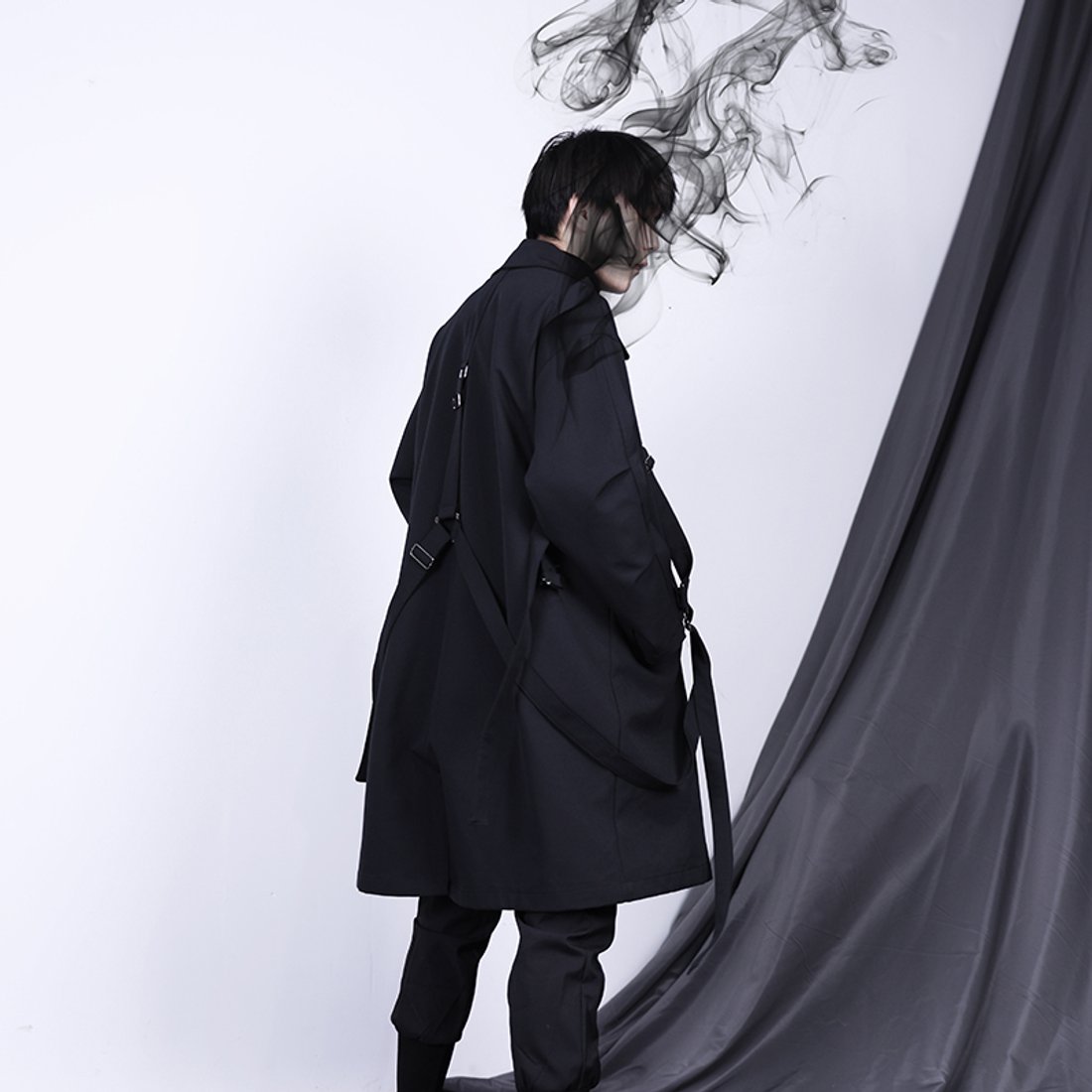 Trench coat «HILDIDU»