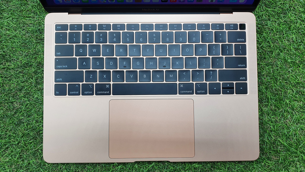MacBook Air Retina, 13 дюймов, 2019 г. 124 цикла