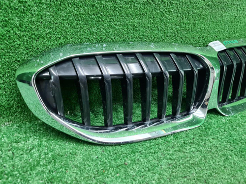 Решетка радиатора BMW 3er G20 (2018-2022)