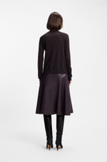 hbeu50548298_557_360