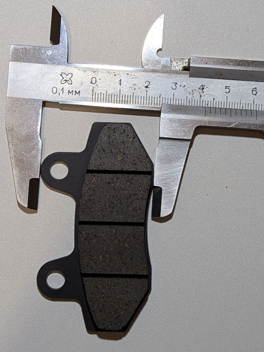 Колодки тормозные дисковые 77х42 мм для мотоциклов, скутеров, квадроциклов