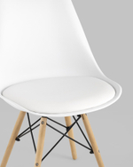 Стул Eames Soft белый