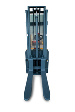 Штабелер самоходный 1,5 т 3,0 м XILIN CDD15K-EN 24/105 В/Ач с раздвижными вилами (с платформой)