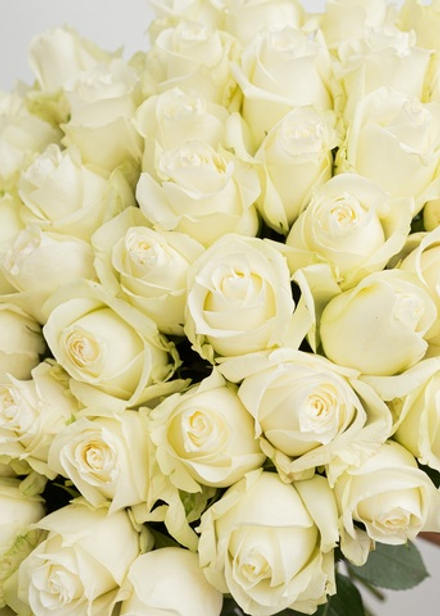 Букет из белых роз #51