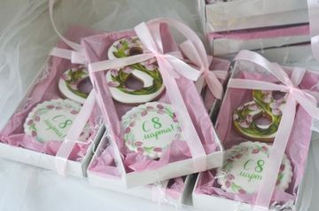 Набор пряников 2-х шт на 8 марта