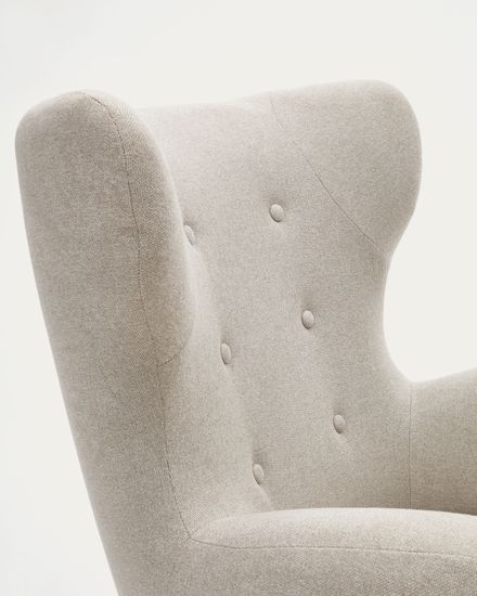 Patio Бежевое кресло из синели с ножками из массива бука Испания 