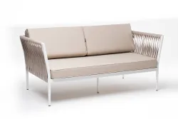 "Касабланка" диван 2-местный плетеный из роупа, каркас алюминий белый муар, роуп бежевый 20мм, ткань бежевая 15052