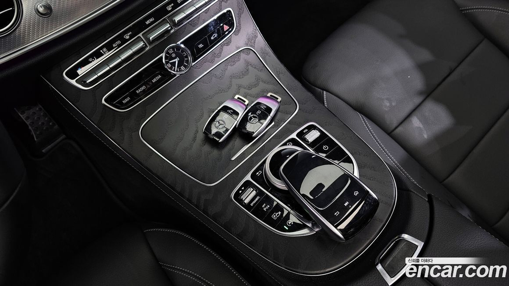 Mercedes-Benz E-Class W213 E250 Avangarde (09.2020)