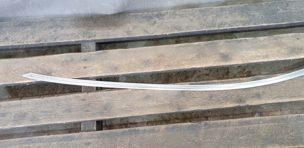 Молдинг двери передней левой Mercedes E (W213) 16-нв Б/У Оригинал A2136909504